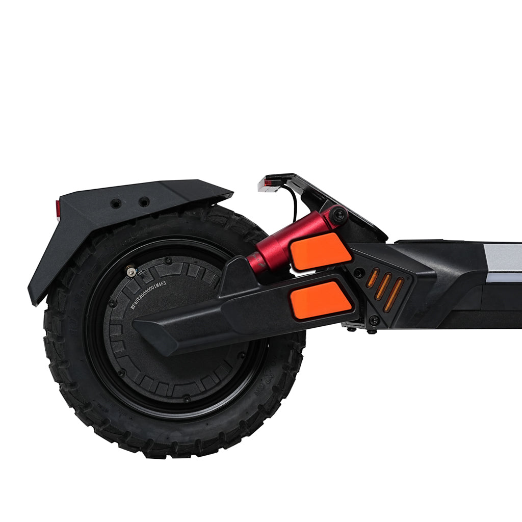 MOTORUN S5 rear wheel and hub motor detail