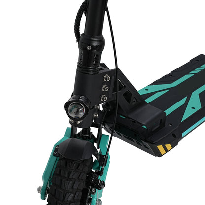 MOTORUN V2 10-inch tubeless tire tread close-up